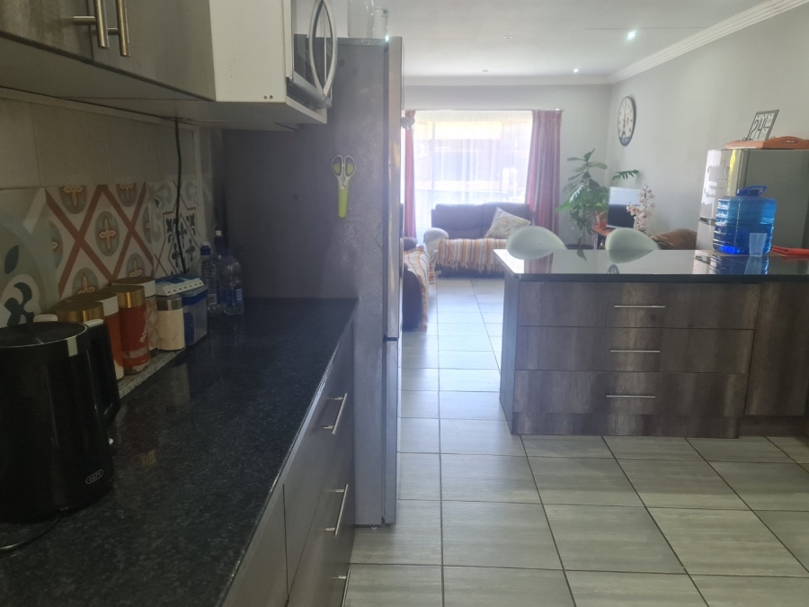 3 Bedroom Property for Sale in Geelhoutpark North West